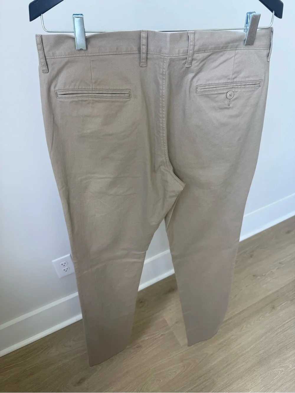 NWT J. Crew 770™ Straight-fit stretch chino pant (Size 32x38)